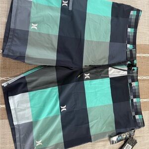 Hurley Men’s Phantom Board Shorts NWT 44